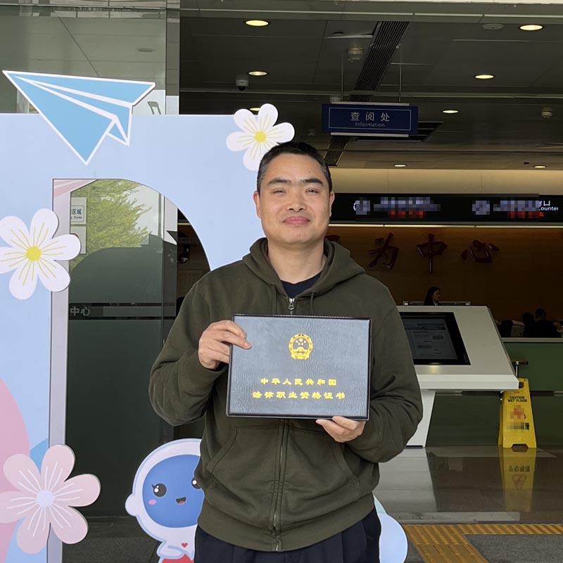 段彦桢（网名西风独醉）